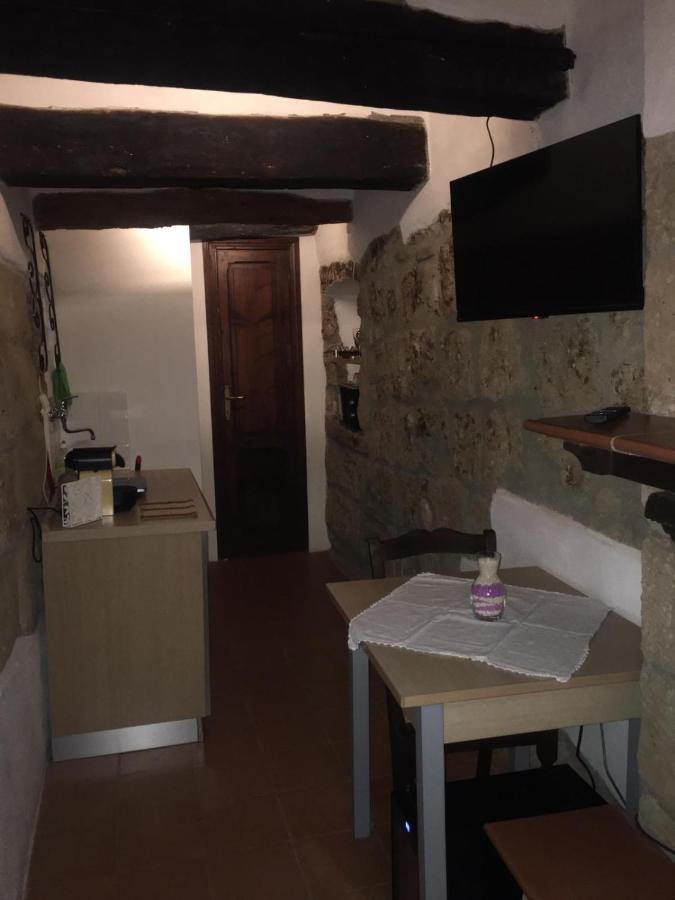Il Nido Di Polly Apartment Pitigliano Exterior photo
